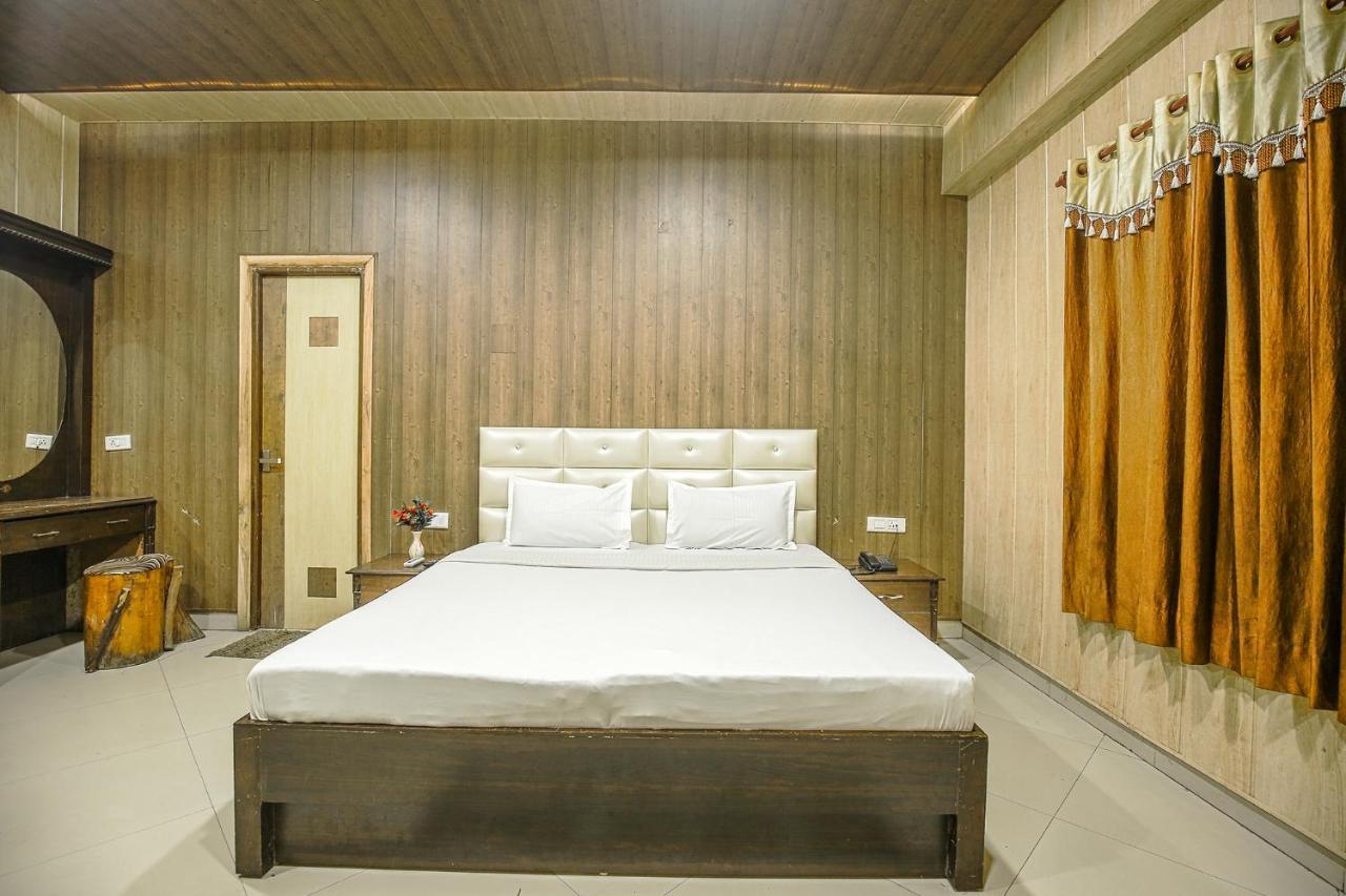 Hotel Hk Continental Amritsar Eksteriør bilde