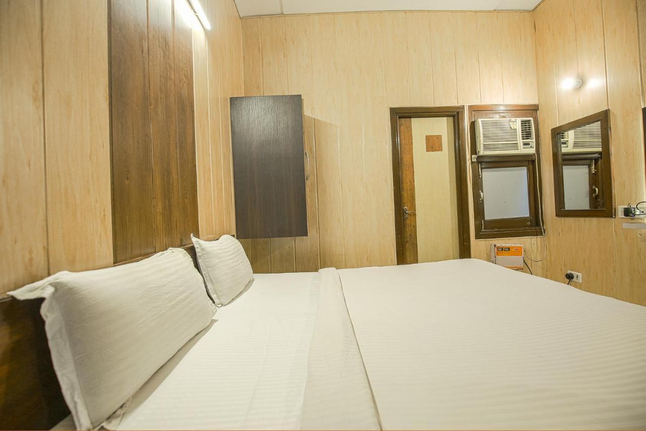 Hotel Hk Continental Amritsar Eksteriør bilde