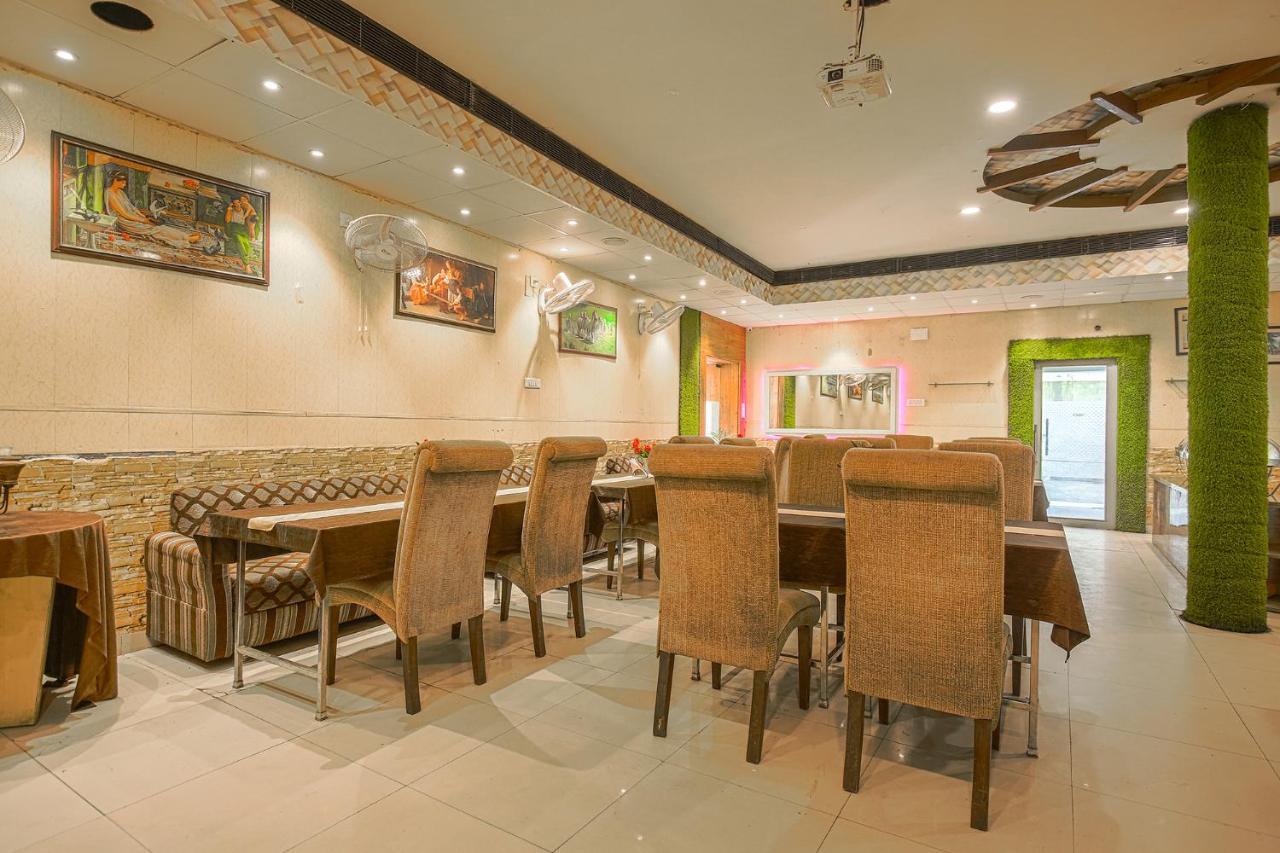 Hotel Hk Continental Amritsar Eksteriør bilde