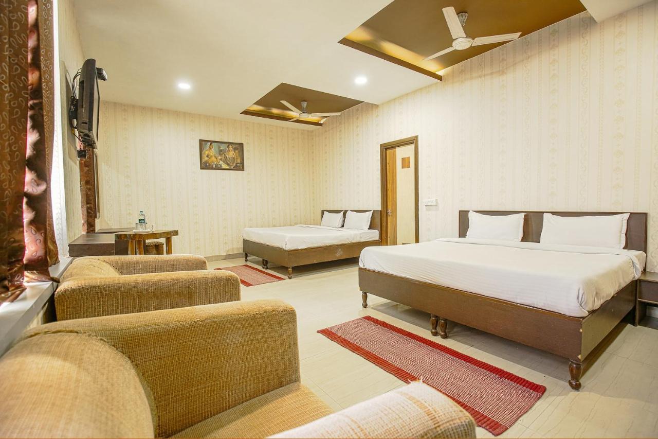 Hotel Hk Continental Amritsar Eksteriør bilde