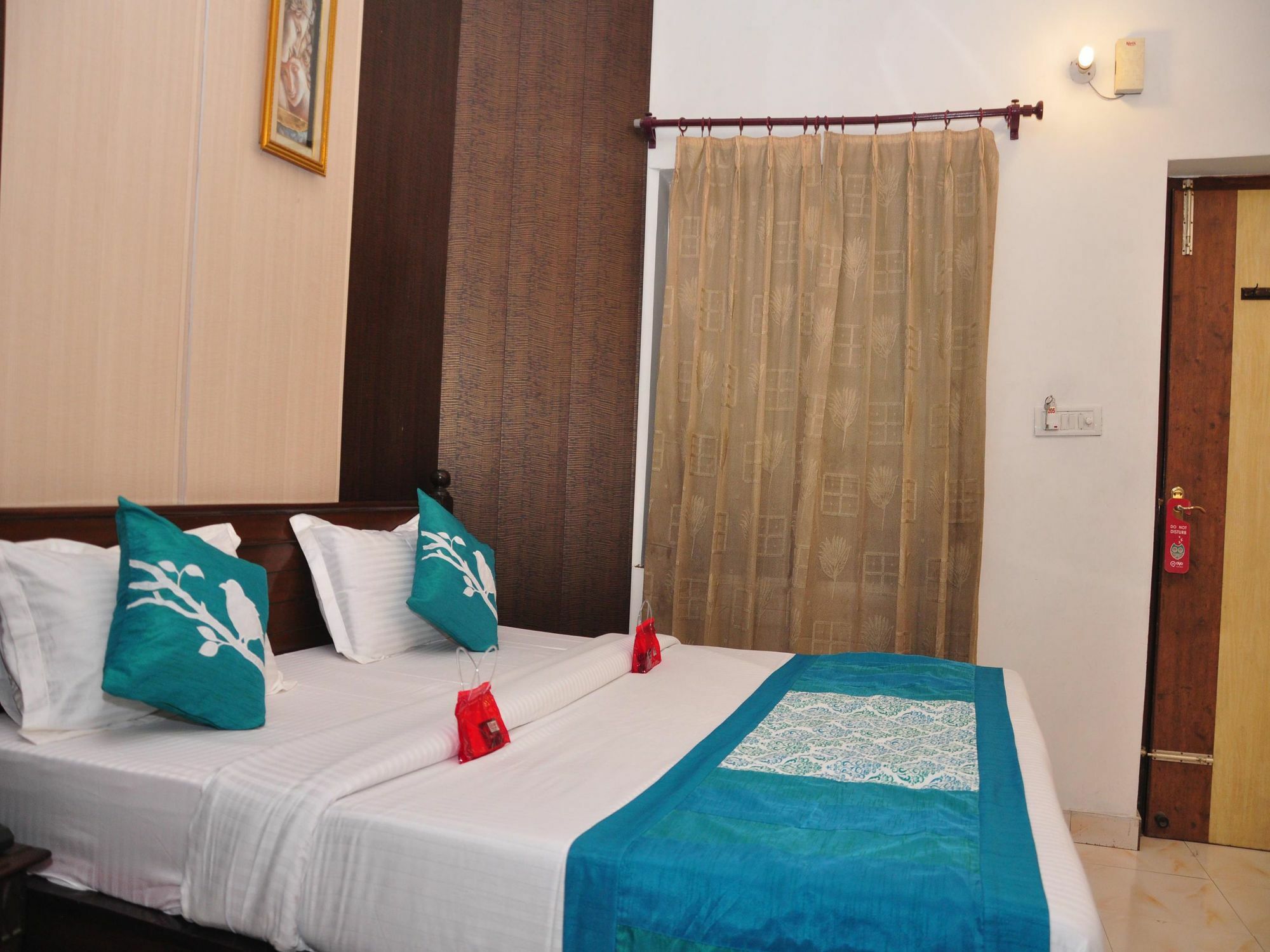 Hotel Hk Continental Amritsar Eksteriør bilde